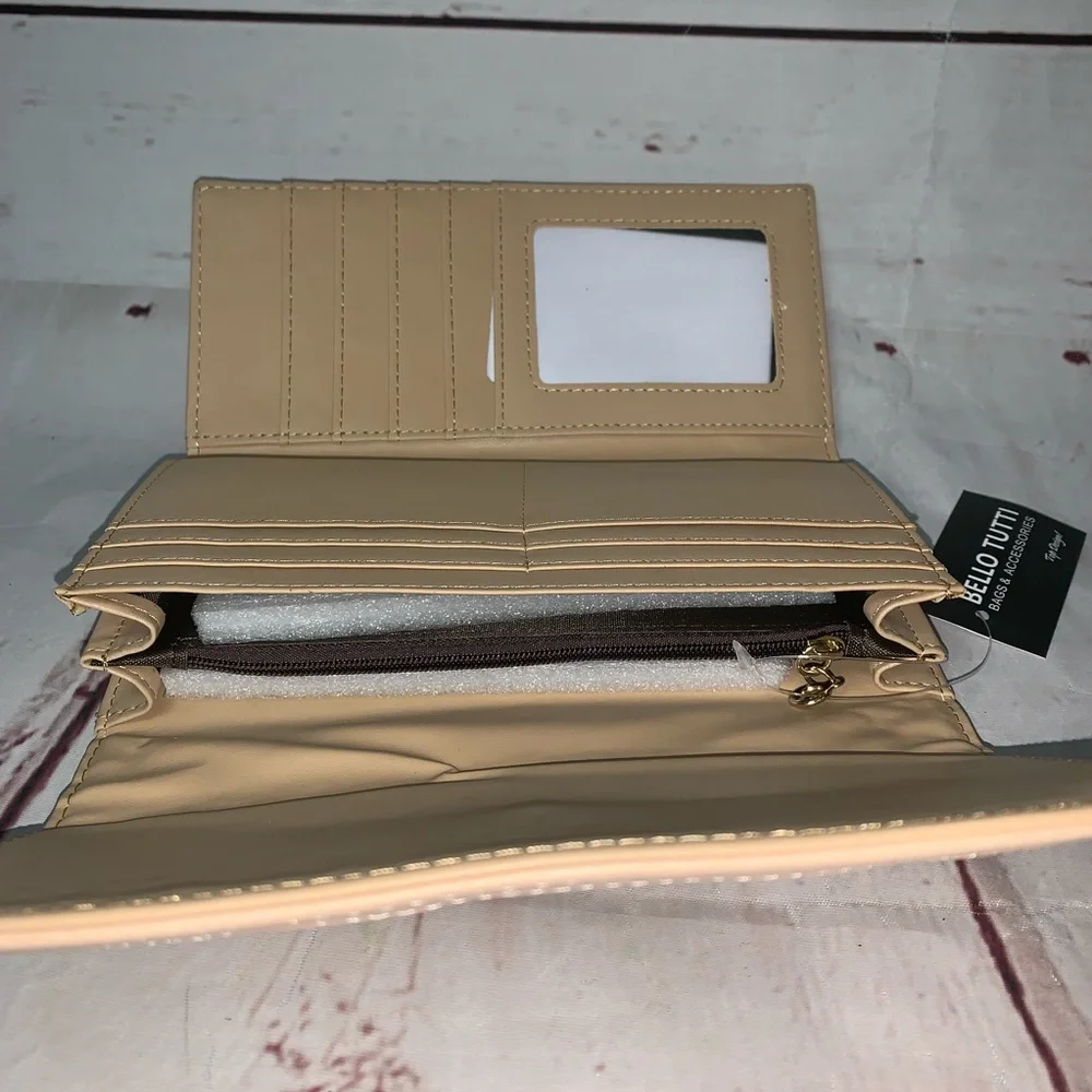 Bello Tutti Leather Trifold Wallet Holder Clutch
